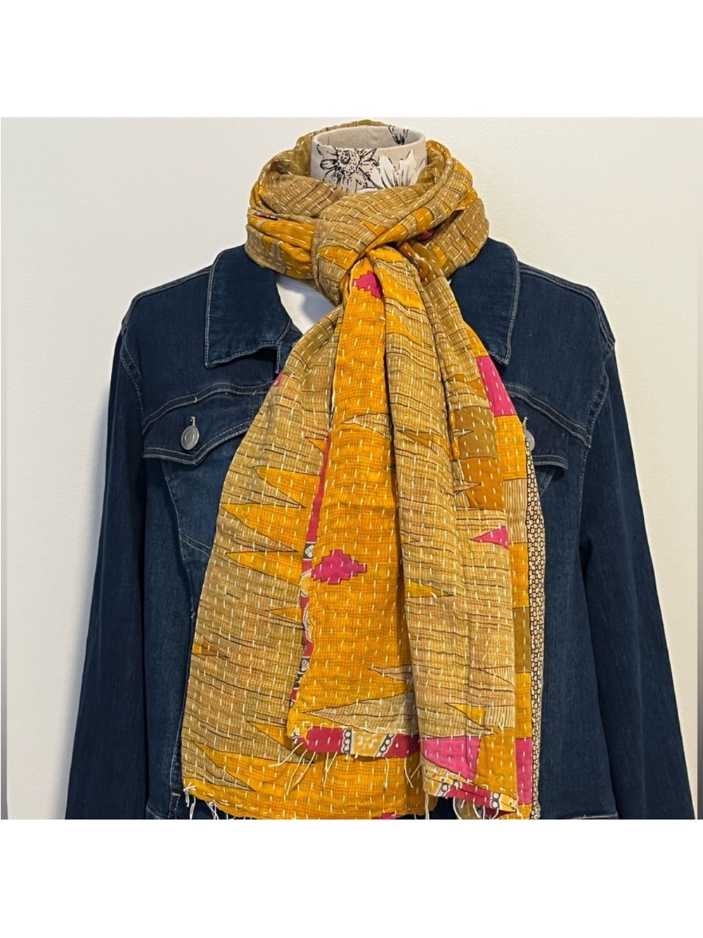 Beautiful Reversible Kantha Scarf in pink, red, yellow and blue - Picture 2 of 15